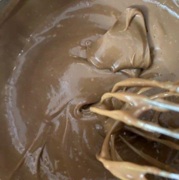 巧克力酥皮泡芙，甜品愛好者、奶油愛好者的最愛